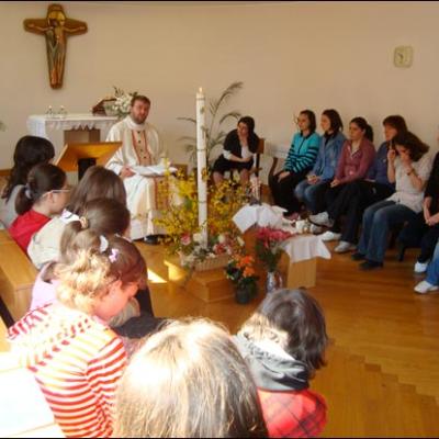 15 aprilie 2009: Târgu Ocna: Campus vocaţional pentru tinere