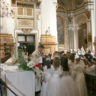1 mai 2009: Torino: Prima sfântă Împărtăşanie