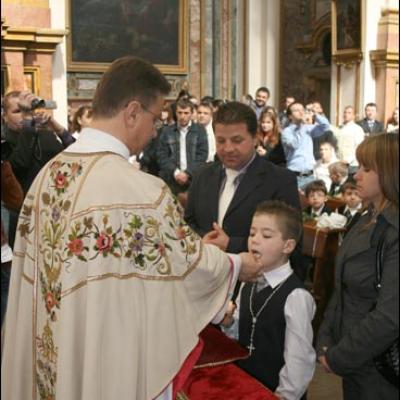 1 mai 2009: Torino: Prima sfântă Împărtăşanie