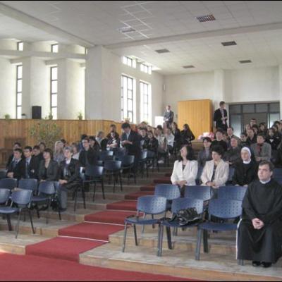 1-3 mai 2009: Roman: Prima olimpiadă interjudeţeană de religie