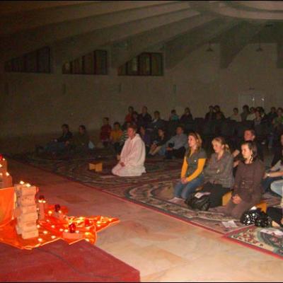 14 mai 2009: Iaşi: Rugăciune Taizé cu fratele Kilian
