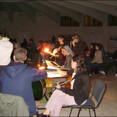 14 mai 2009: Iaşi: Rugăciune Taizé cu fratele Kilian