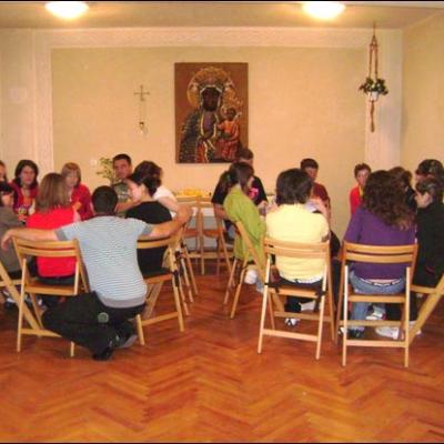 15-17 mai 2009: Gioseni (BC): Curs formativ-recreativ pentru tinerii din Acţiunea Catolică