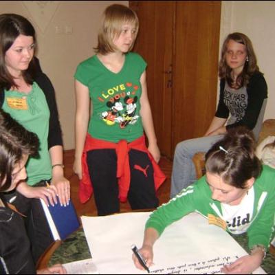 15-17 mai 2009: Gioseni (BC): Curs formativ-recreativ pentru tinerii din Acţiunea Catolică