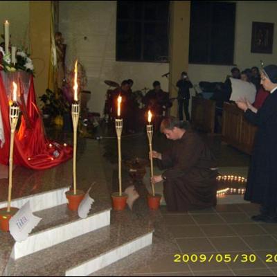 30 mai 2009: Roman: Pregătire pentru Rusalii