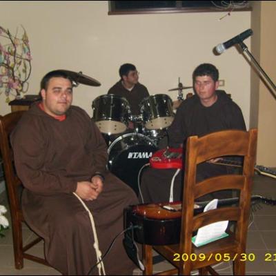 30 mai 2009: Roman: Pregătire pentru Rusalii