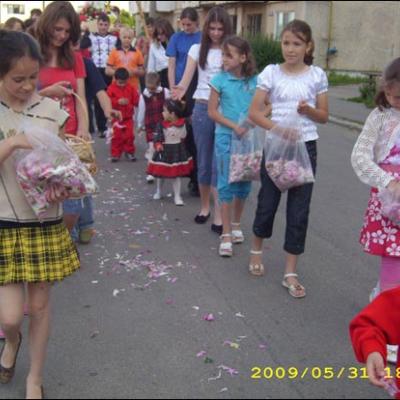 31 mai 2009: Roman: Încheierea lunii mai în Parohia "Isus Bunul Păstor"