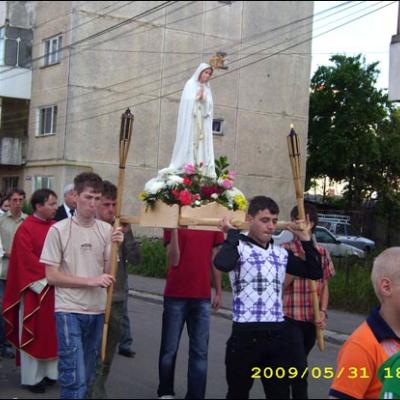 31 mai 2009: Roman: Încheierea lunii mai în Parohia "Isus Bunul Păstor"