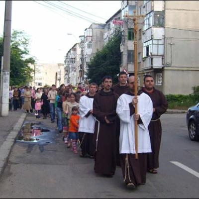 31 mai 2009: Roman: Încheierea lunii mai în Parohia "Isus Bunul Păstor"