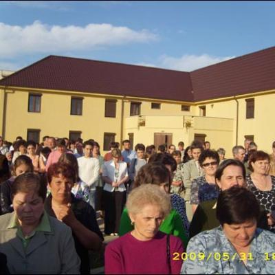 31 mai 2009: Roman: Încheierea lunii mai în Parohia "Isus Bunul Păstor"