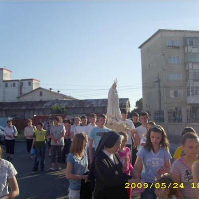 31 mai 2009: Roman: Încheierea lunii mai în Parohia "Isus Bunul Păstor"