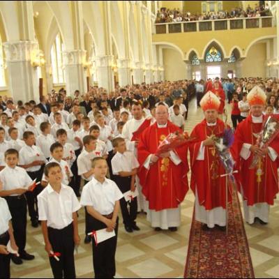 1 iunie 2009: Administrarea Mirului în Parohia Adjudeni