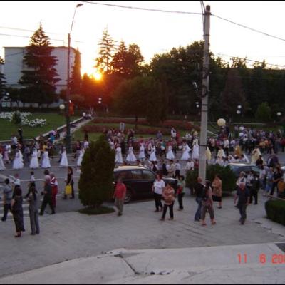 11 iunie 2009: Oneşti: Procesiunea de Joia Verde
