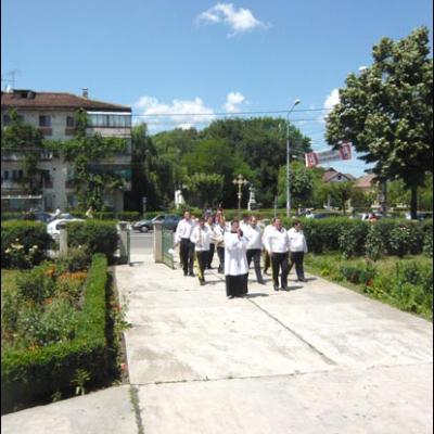 14 iunie 2009: Focşani: Procesiune solemnă cu preasfântul sacrament