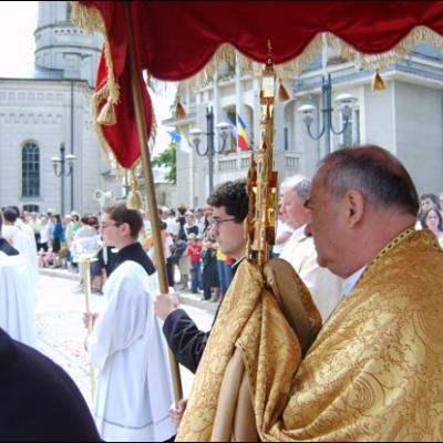 14 iunie 2009: Iaşi (ERC): Procesiunea în sărbătoarea Trupul şi Sângele Domnului