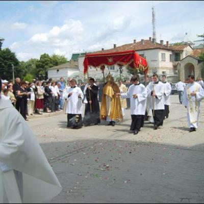 14 iunie 2009: Iaşi (ERC): Procesiunea în sărbătoarea Trupul şi Sângele Domnului