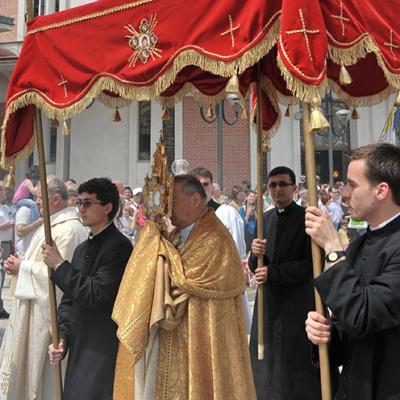 14 iunie 2009: Iaşi (ERC): Procesiunea în sărbătoarea Trupul şi Sângele Domnului