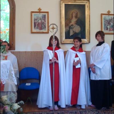 19 iunie 2009: Sfinţirea bisericii şi dedicarea altarului din filiala Falcău a Parohiei Rădăuţi