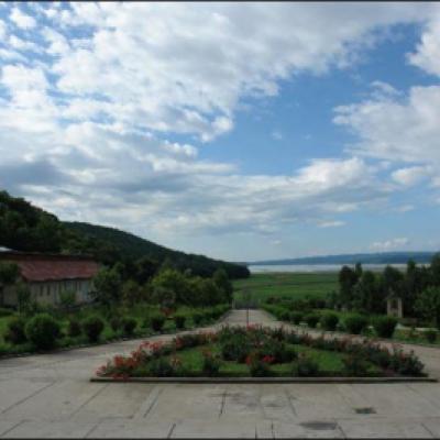 14-19 iunie 2009: Gioseni: Exerciţii spirituale pentru surori din Institutul Diecezan "Slujitoarele lui Cristos, Marele Preot"