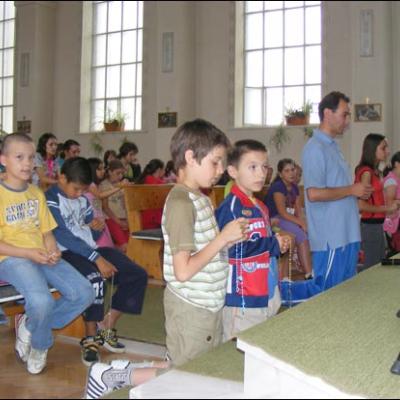 22-27 iunie 2009: Gioseni: Campusul copiilor din Parohia Bacău Centru
