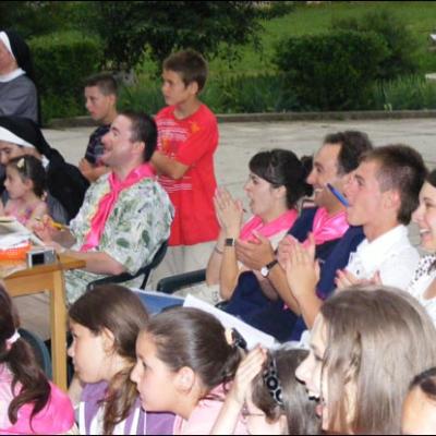 22-27 iunie 2009: Gioseni: Campusul copiilor din Parohia Bacău Centru