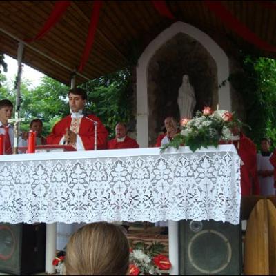 28 iunie 2009: Administrarea Mirului în Parohia Valea Seacă