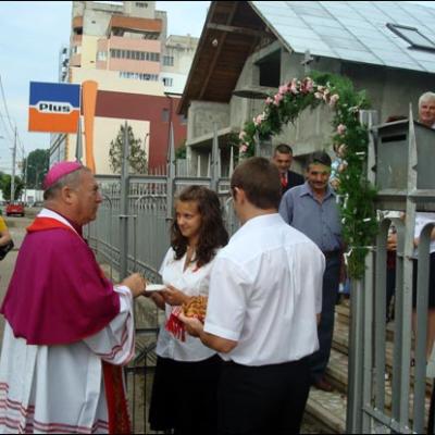 4 iulie 2009: Administrarea Mirului în Parohiile Vaslui şi Bârlad