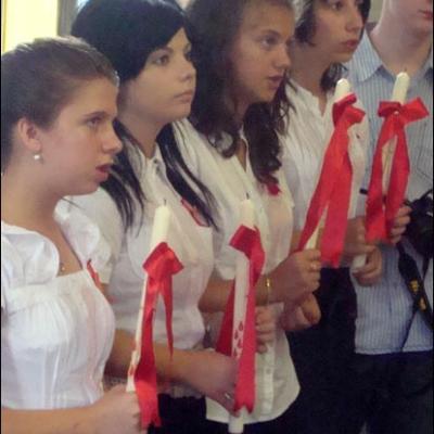 4 iulie 2009: Administrarea Mirului în Parohiile Vaslui şi Bârlad
