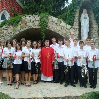 4 iulie 2009: Administrarea Mirului în Parohiile Vaslui şi Bârlad