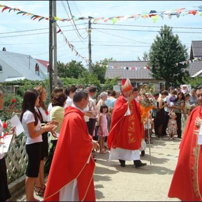 11 iulie 2009: Administrarea Mirului în Parohia Lilieci