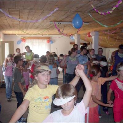 9-12 iulie 2009: Poiana Negri: Campus "O vară împreună"