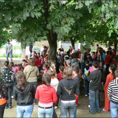 13-18 iulie 2009: Iugani: Campus "Vara împreună"