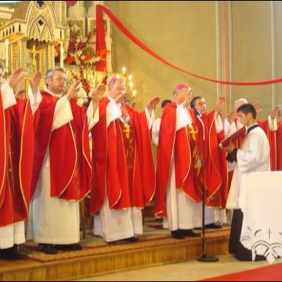 19 iulie 2009: Administrarea Mirului în Parohia Faraoani