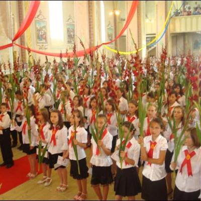 19 iulie 2009: Administrarea Mirului în Parohia Faraoani
