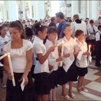 26 iulie 2009: Administrarea Mirului în Parohia Hălăuceşti