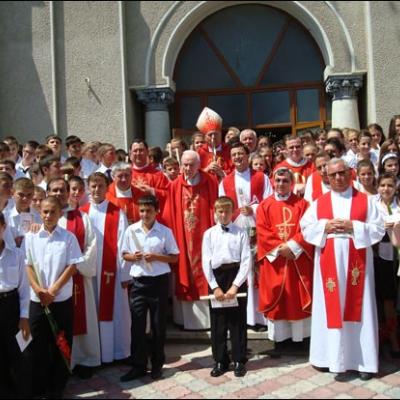 26 iulie 2009: Administrarea Mirului în Parohia Hălăuceşti