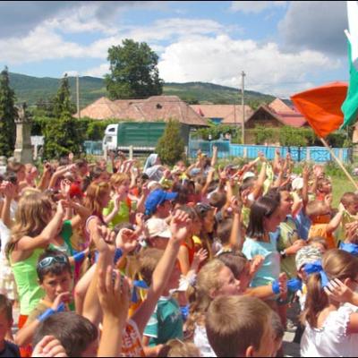 20-26 iulie 2009: Oituz: Campus "Lăsaţi copiii să vină la mine"