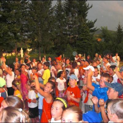 20-26 iulie 2009: Oituz: Campus "Lăsaţi copiii să vină la mine"