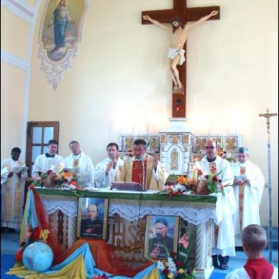 26 iulie 2009: Răchiteni: Voturi perpetue în Congregaţia "Misionarii Cuvântului Divin"