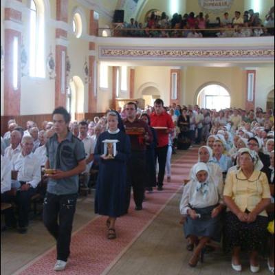 26 iulie 2009: Răchiteni: Voturi perpetue în Congregaţia "Misionarii Cuvântului Divin"