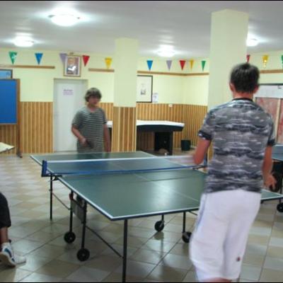 25 iunie - 29 iulie 2009: Roman: "Vara împreună" pentru tineri