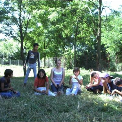 25 iunie - 29 iulie 2009: Roman: "Vara împreună" pentru tineri