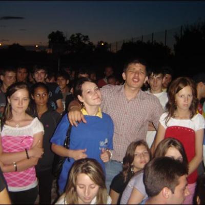 25 iunie - 29 iulie 2009: Roman: "Vara împreună" pentru tineri