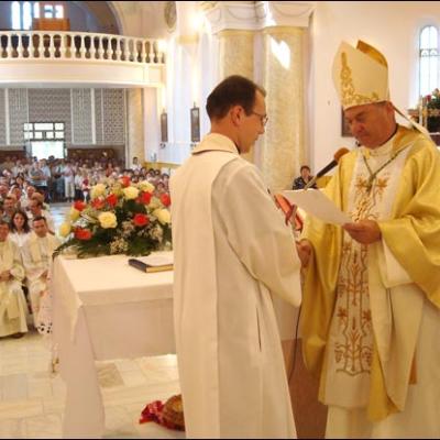 31 iulie 2009: Roman: Liturghia de înmânare a numirilor