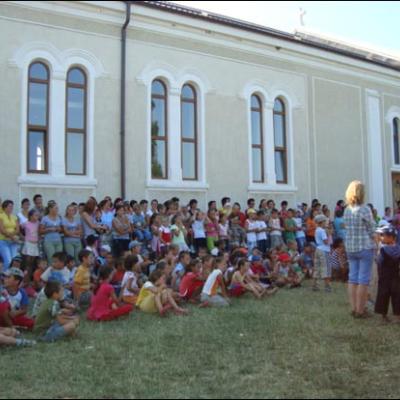 27-31 iulie 2009: Tuta: Campus "Vara împreună"