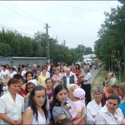 1 august 2009: Administrarea Mirului în Parohia Horgeşti