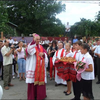 1 august 2009: Administrarea Mirului în Parohia Horgeşti