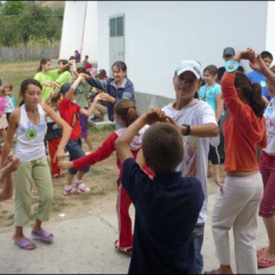 10-12 august: Arini: Vara împreună