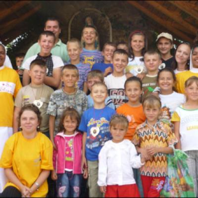 10-12 august: Arini: Vara împreună