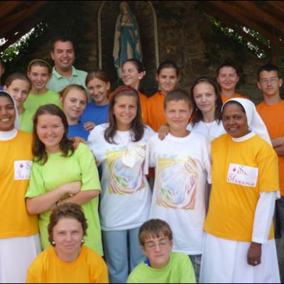 10-12 august: Arini: Vara împreună